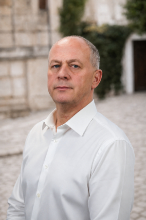Náš tím Dvorecky 300x450 1