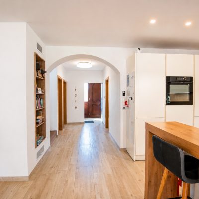 red-inz-img-2391463-2